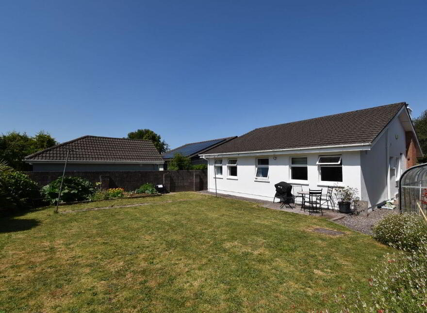 61 Frankfield, Douglas, T12EV5Y