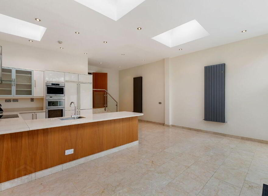 Laragh, 2 Glenart Avenue, Off Grove Avenue, Stillorgan, Blackrock, Stillorgan, A94X6E4