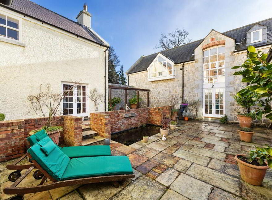 Ballybetagh House, Ballybetagh Road, Kilternan, Kilternan, D18VY01