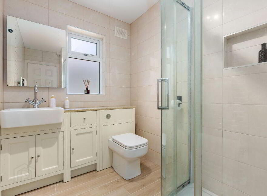 41 Hampton Park, Saint Helen's Wood, Blackrock, Blackrock, A94X044