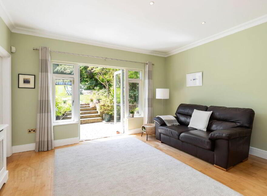 8 Glen View, Kilgarron Hill, Enniskerry, A98K300