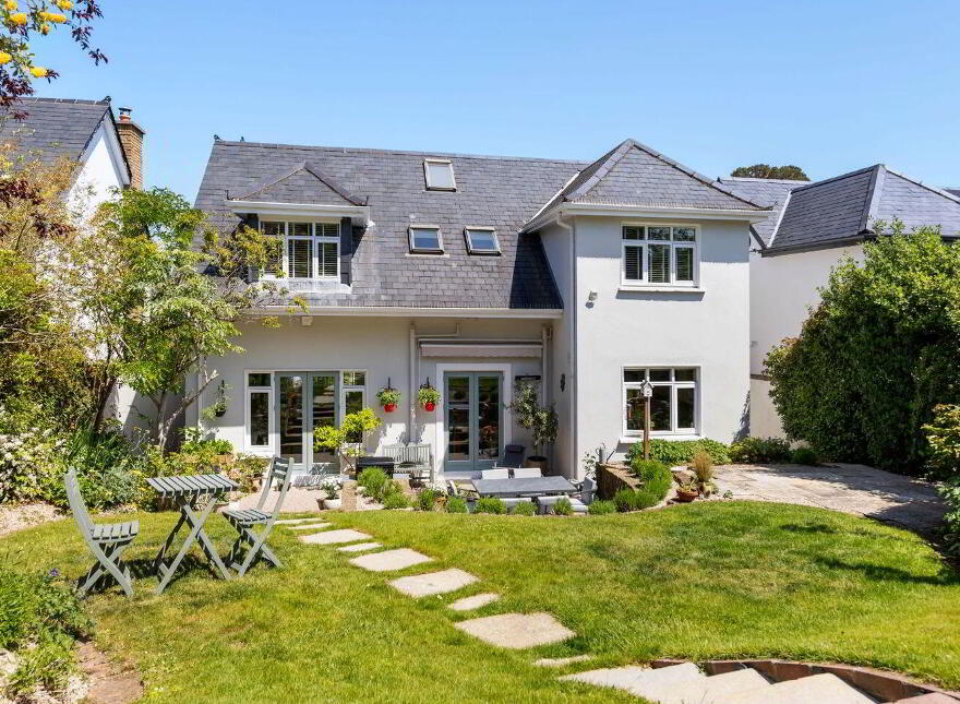 8 Glen View, Kilgarron Hill, Enniskerry, A98K300