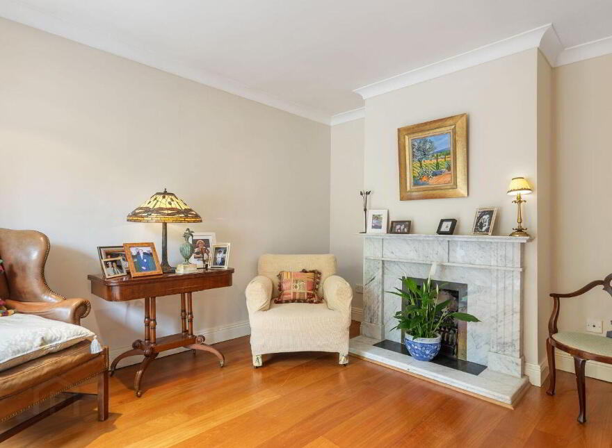 22 Cairn Hill, Westminster Road, Foxrock, Foxrock, D18Y0H2
