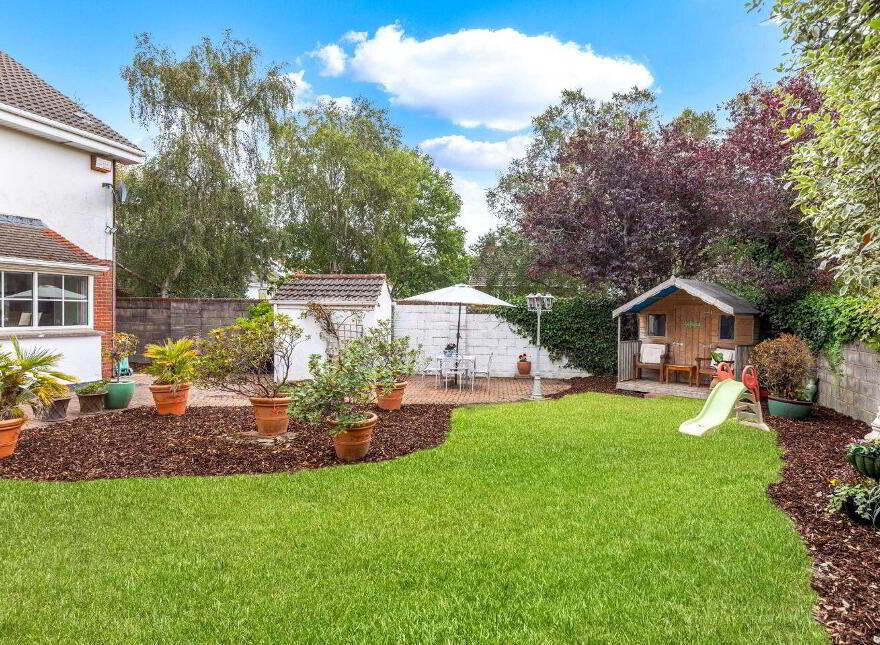 22 Cairn Hill, Westminster Road, Foxrock, Foxrock, D18Y0H2