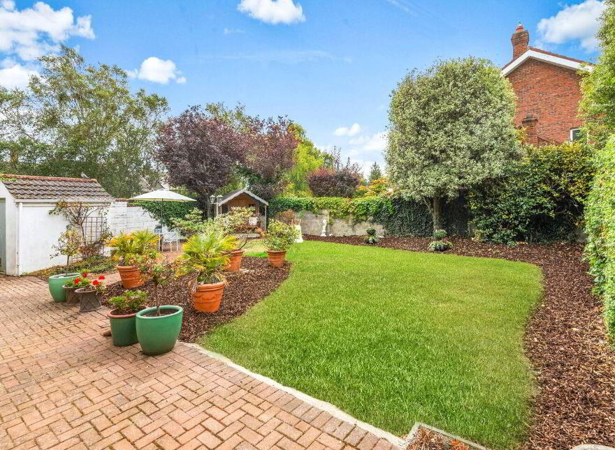 22 Cairn Hill, Westminster Road, Foxrock, Foxrock, D18Y0H2