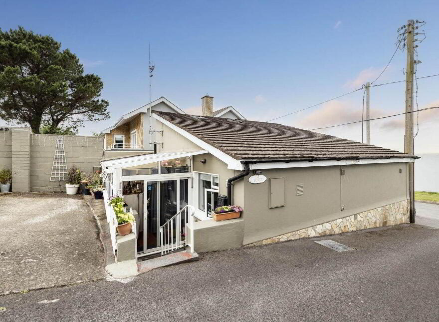 Domus, 5 Bissett`s Strand, Malahide, K36FW68