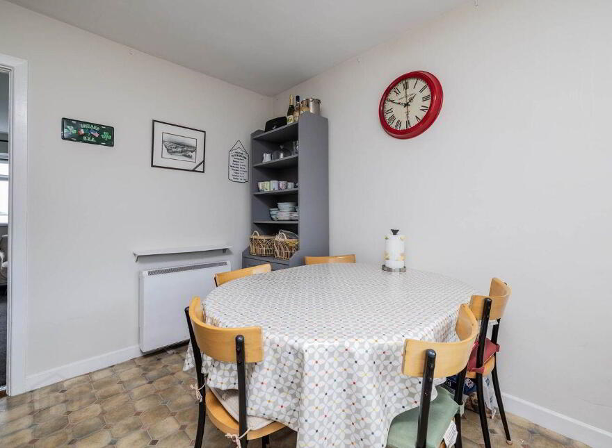 Domus, 5 Bissett`s Strand, Malahide, K36FW68