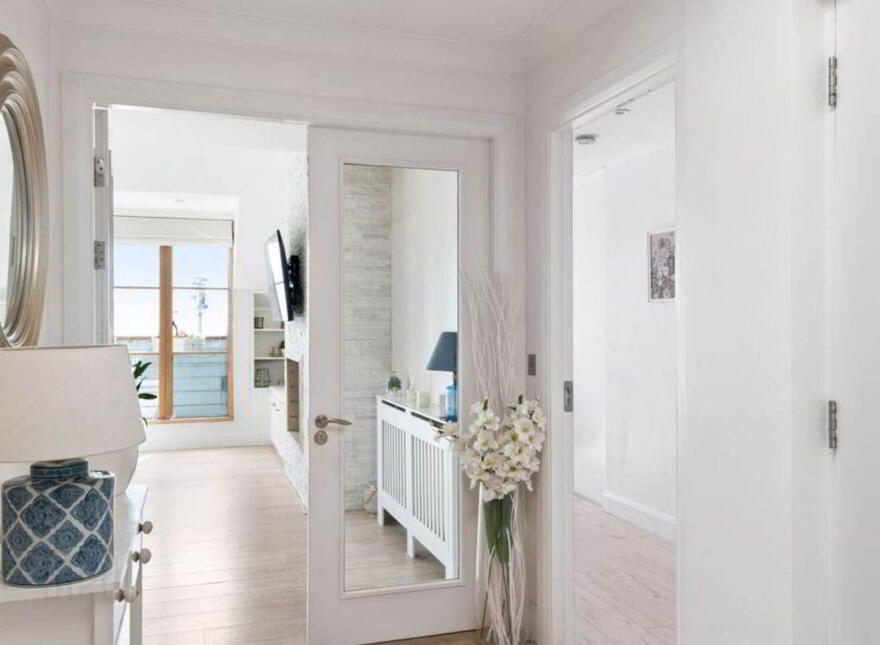 Apartment 14 Penthouse - The Anchorage, The Crescent, Robswall, Malahide, K36XC62