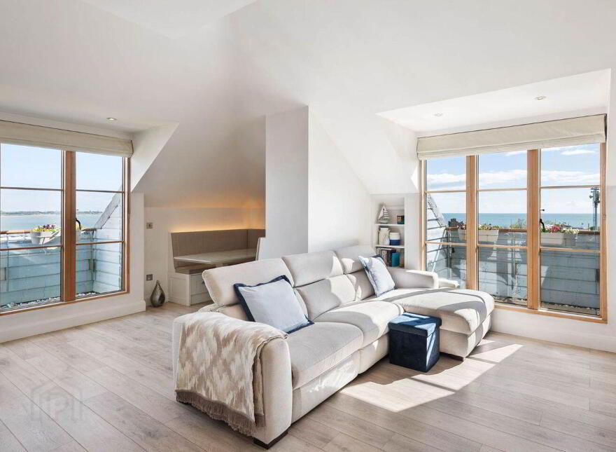 Apartment 14 Penthouse - The Anchorage, The Crescent, Robswall, Malahide, K36XC62