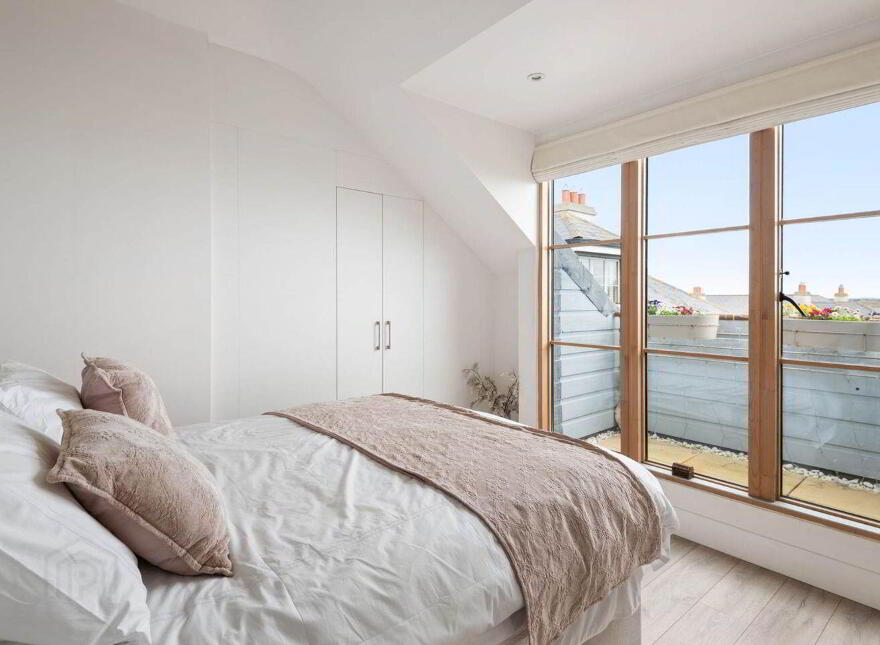 Apartment 14 Penthouse - The Anchorage, The Crescent, Robswall, Malahide, K36XC62