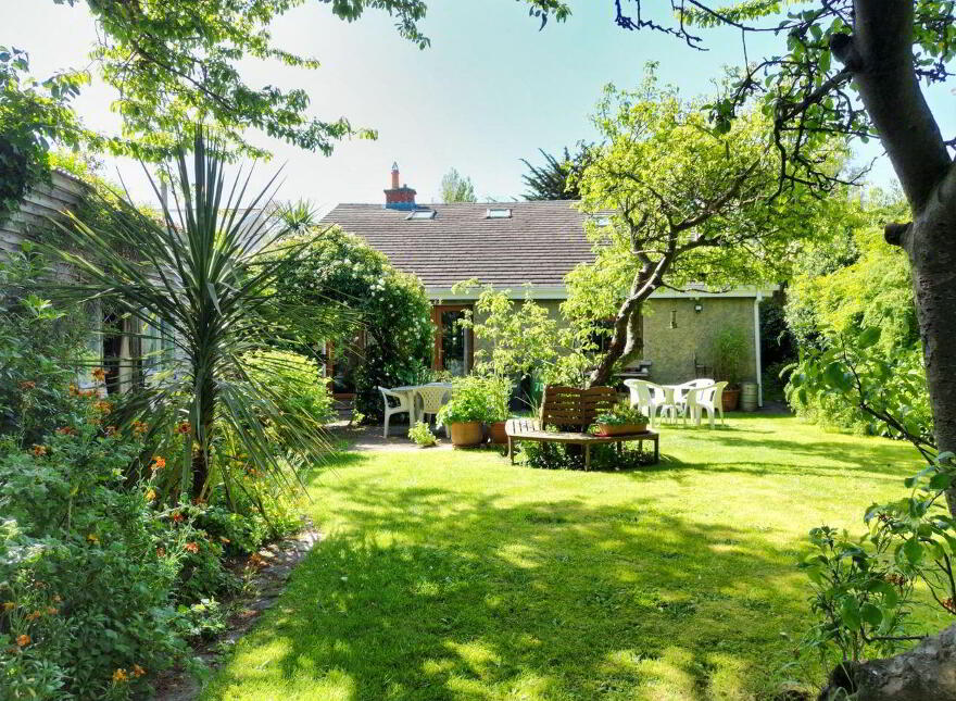 Homeleigh, 76 Dublin Road, Sutton, Sutton, D13T6N1