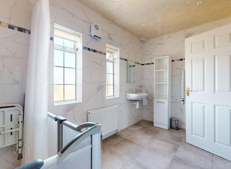 Doonaree, 172 Howth Road, Sutton, Sutton, D13X6R6