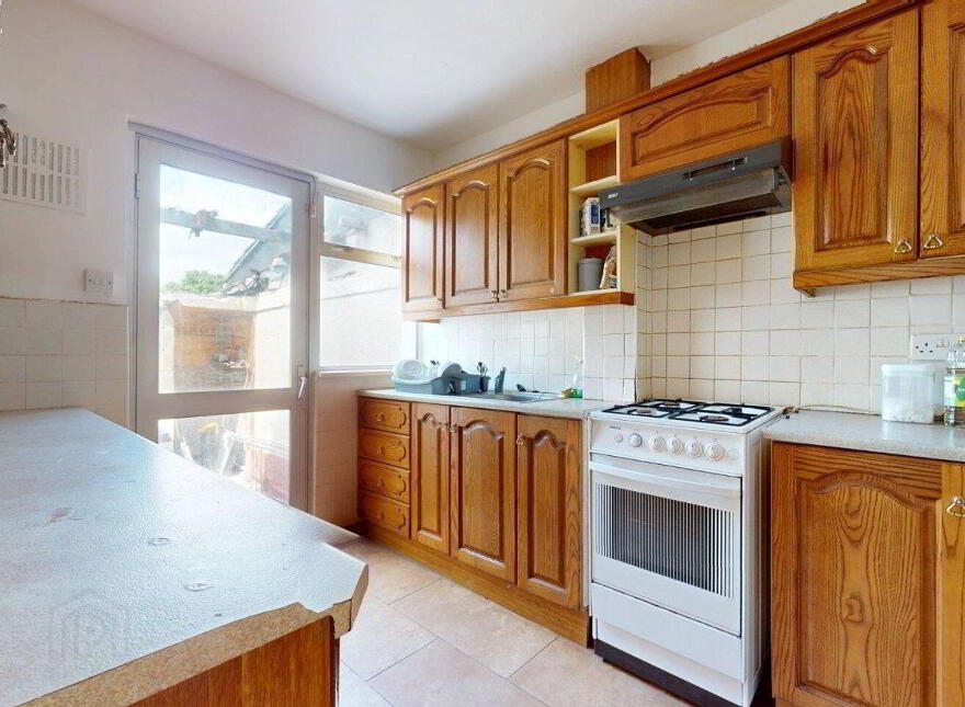 79 Sutton Grove, Sutton, Sutton, D13K5C7