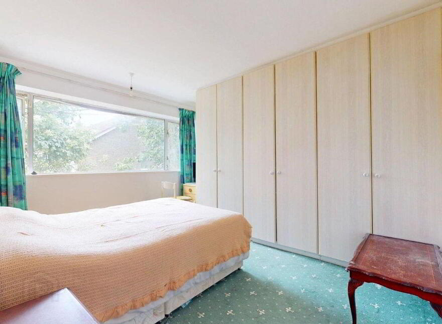 79 Sutton Grove, Sutton, Sutton, D13K5C7