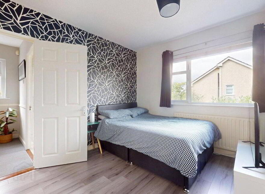 934 Sarto Lawn, Sutton, Sutton, D13NC89