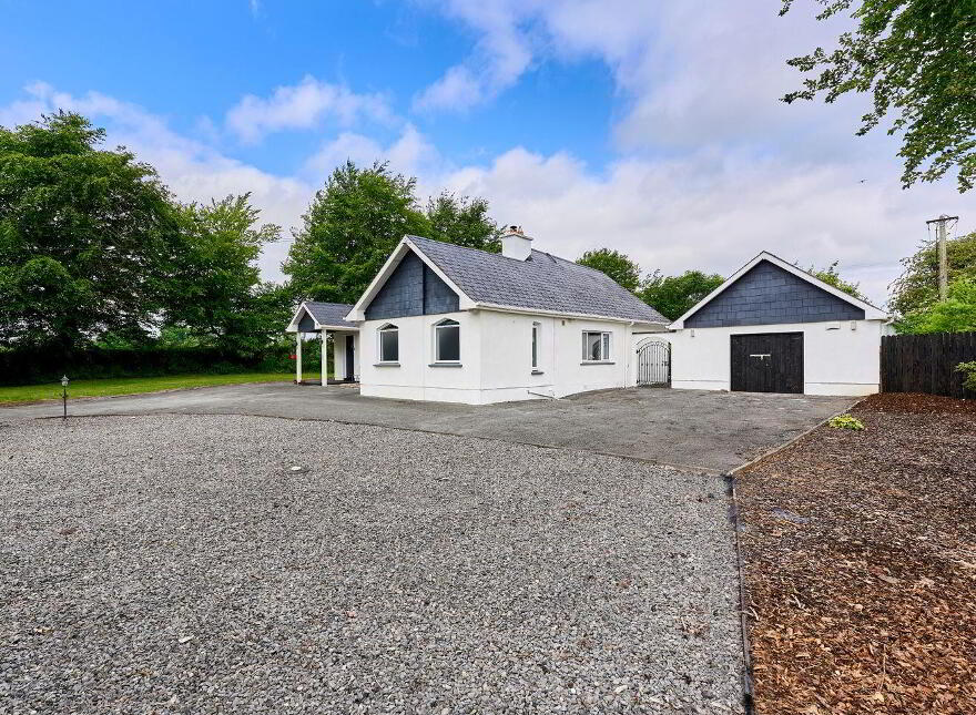 Meadow Cottage, Ticroghan, Ballinabrackey, A83AV20