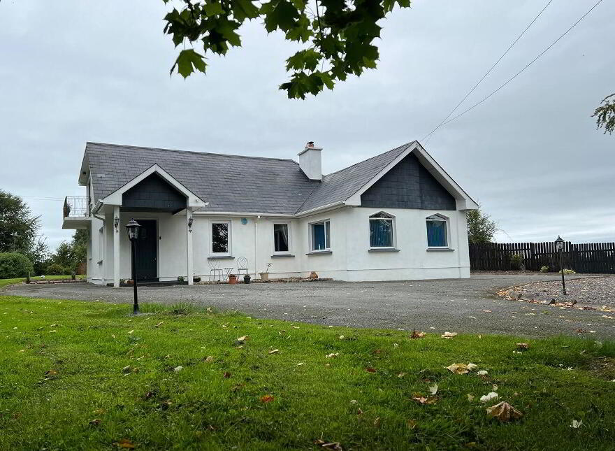 Meadow Cottage, Ticroghan, Ballinabrackey, A83AV20