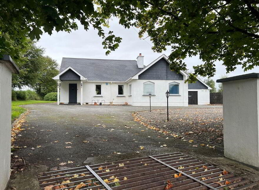 Meadow Cottage, Ticroghan, Ballinabrackey, A83AV20