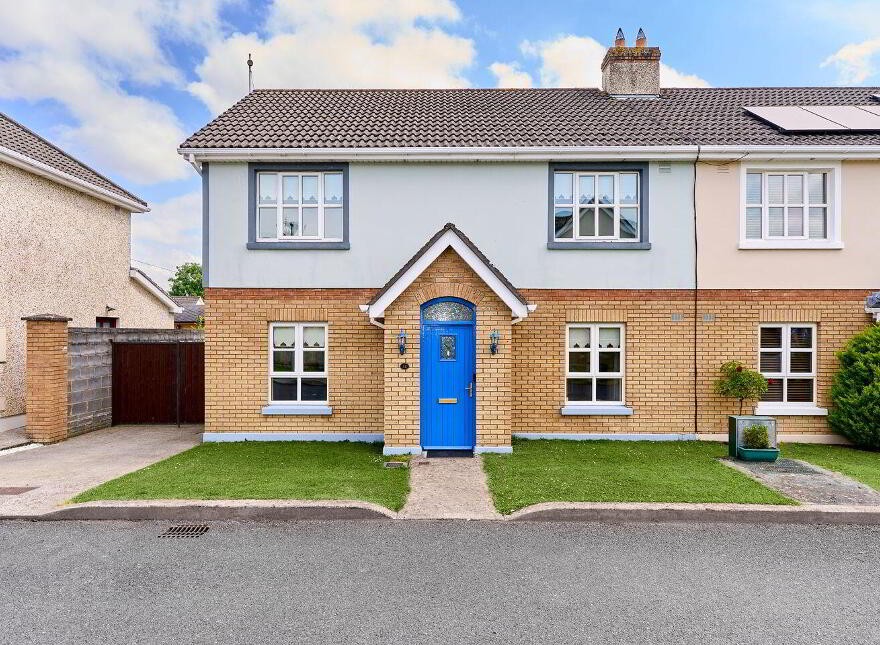32 Edgeworth Court, Longwood, A83Y421 photo