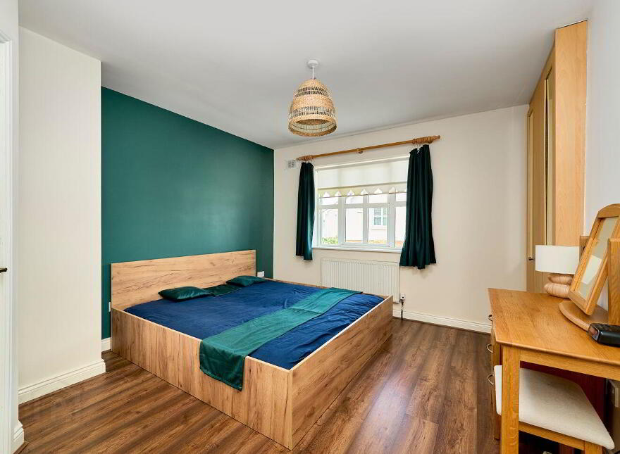 32 Edgeworth Court, Longwood, A83Y421