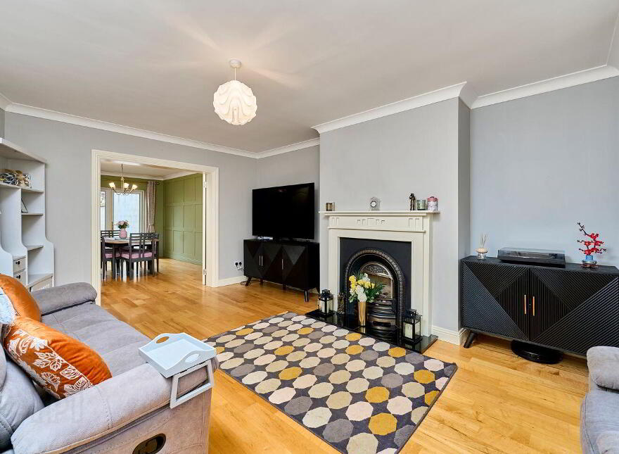 10 The Park, Rathdale, Enfield, A83X950