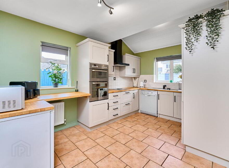 10 The Park, Rathdale, Enfield, A83X950