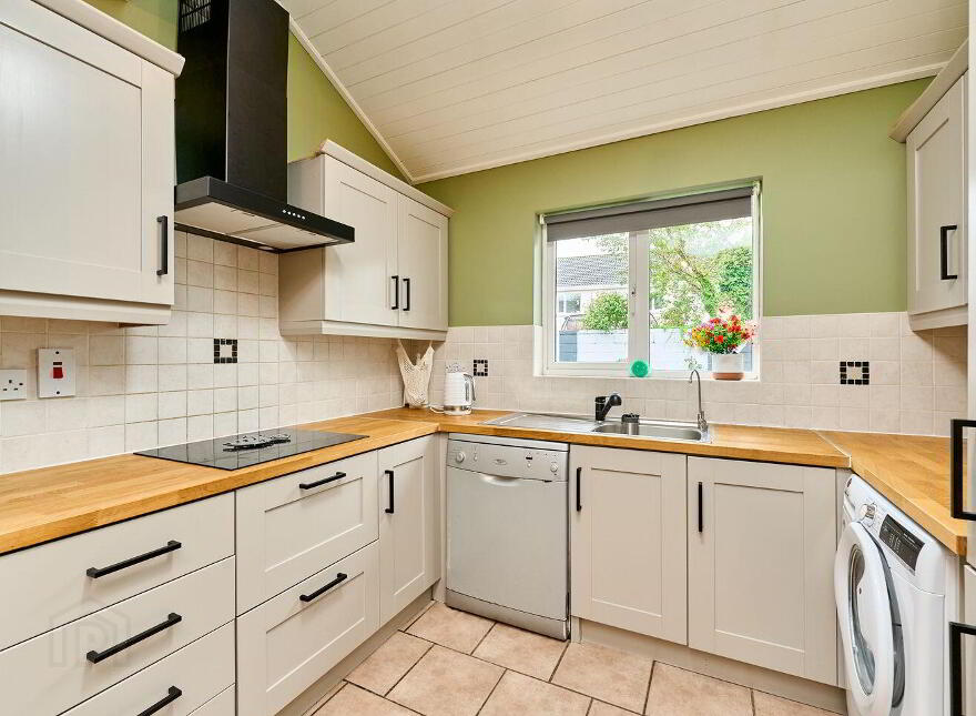 10 The Park, Rathdale, Enfield, A83X950