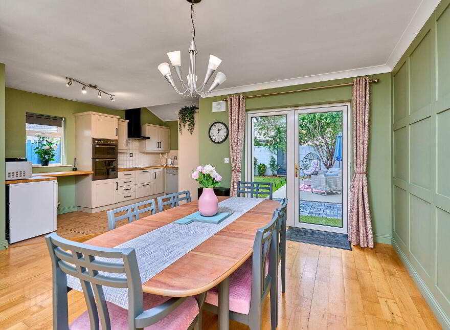 10 The Park, Rathdale, Enfield, A83X950