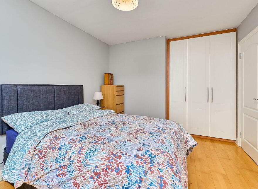 10 The Park, Rathdale, Enfield, A83X950