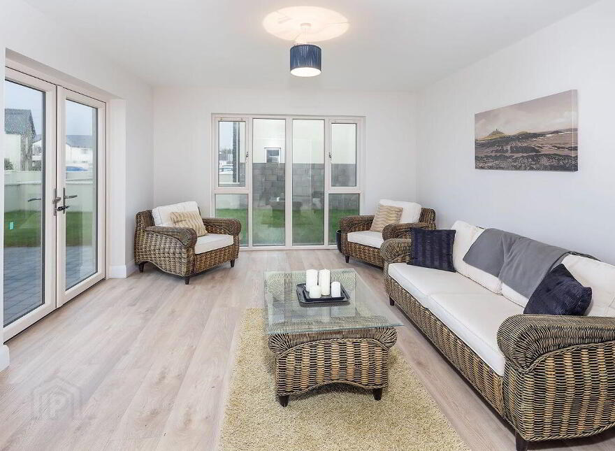 16 Bruach Abhainn, Killeagh Road, Mogeely, P25V2P8