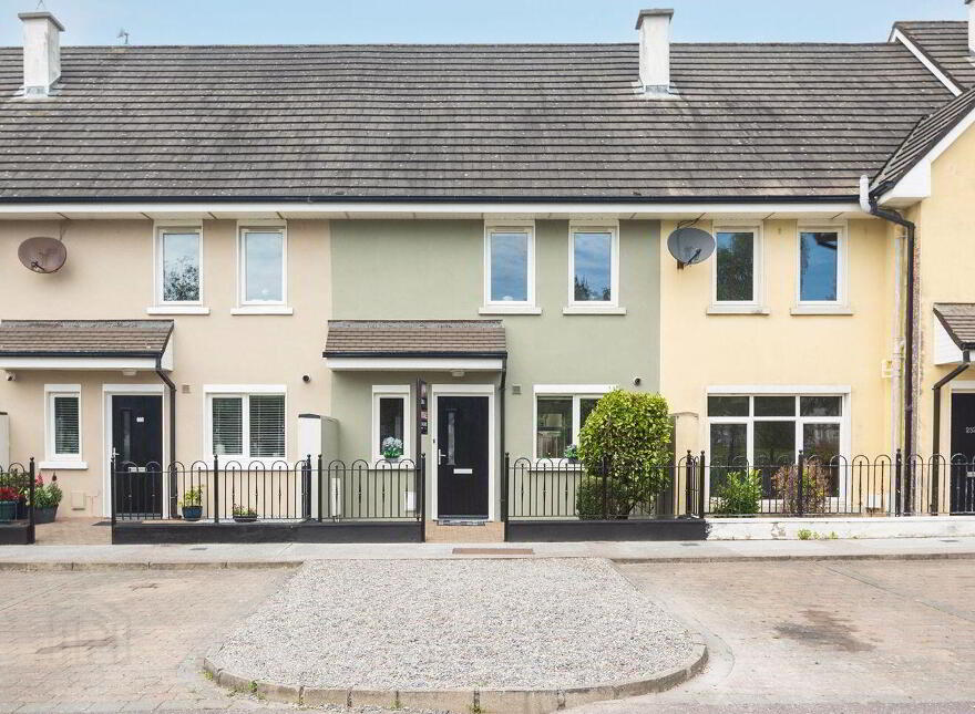 231 Maple Woods, Ballinacurra, Midleton, P25NW26 photo