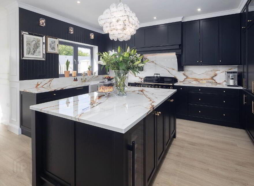 61 Charleston Woods, Castleredmond, Midleton, P25R9X8 photo