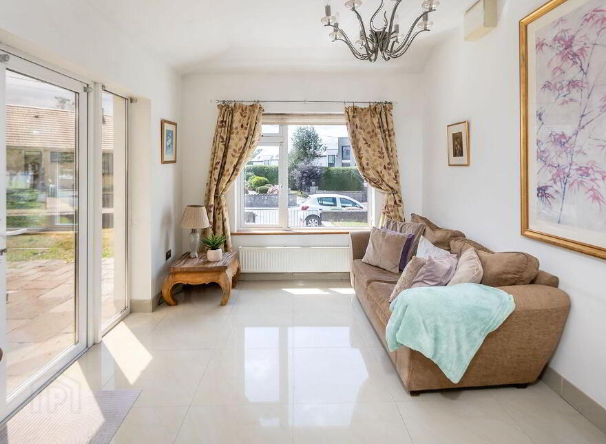 11 Lotabeg Terrace, Mayfield, Silversprings, T23F9V6