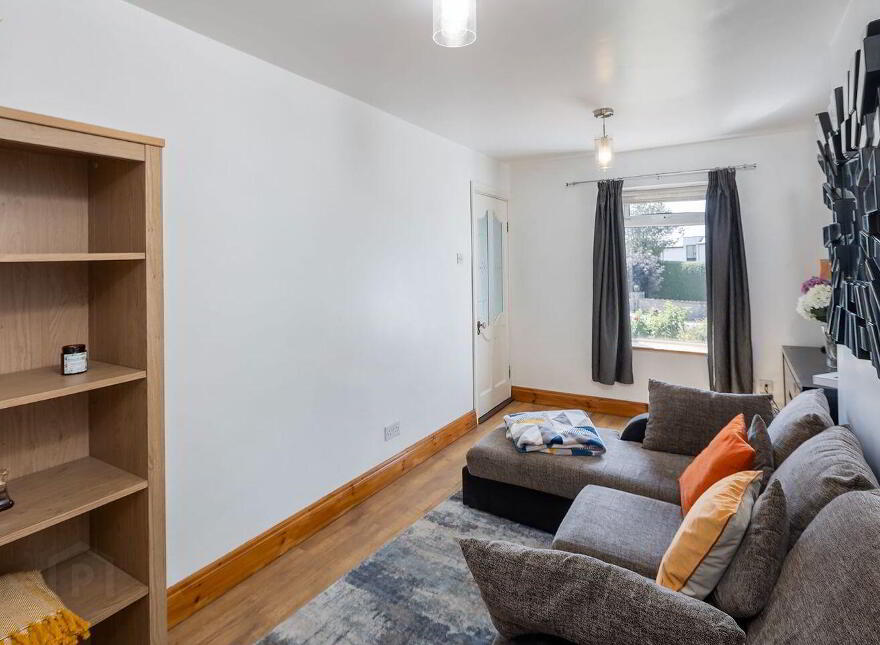 11 Lotabeg Terrace, Mayfield, Silversprings, T23F9V6