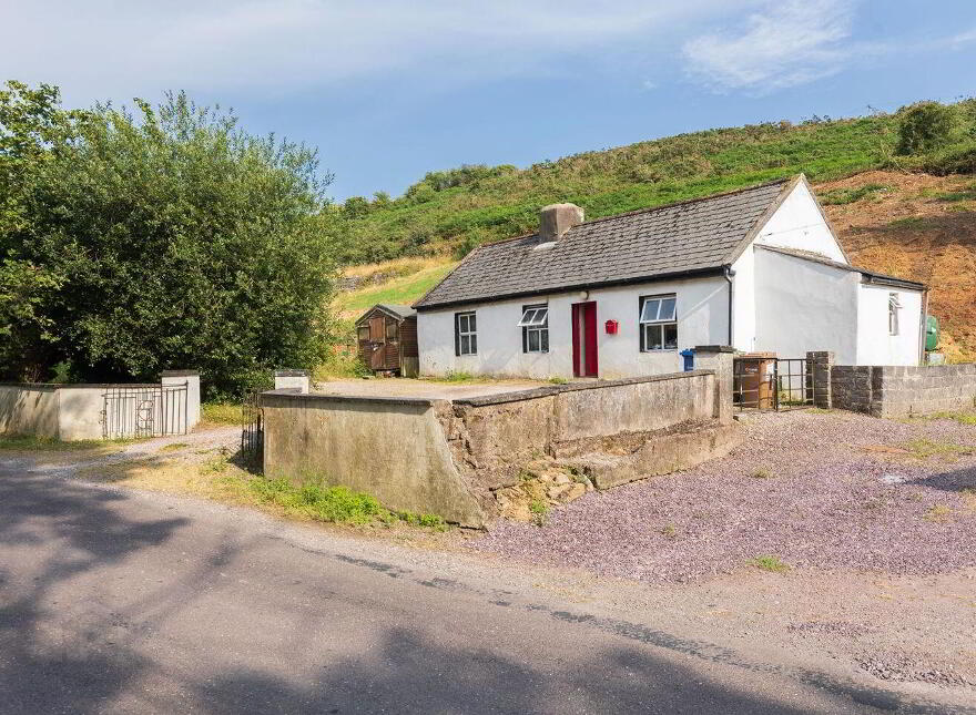 Downey's Cottage, Scarriff, Ballinacurra, Midleton, P25WC85 photo