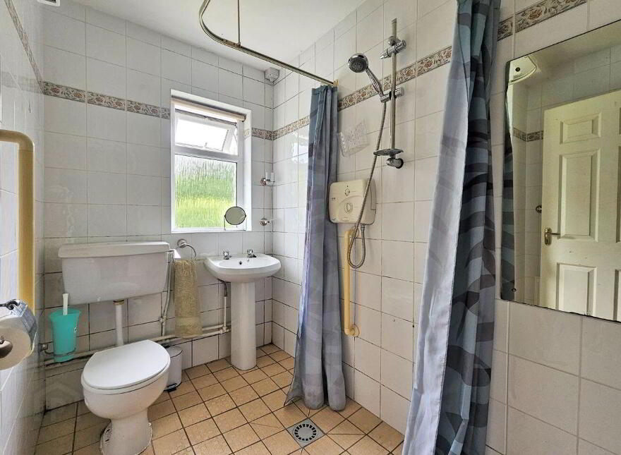 1981 Saint Brigids Avenue, Kilcullen, R56N634