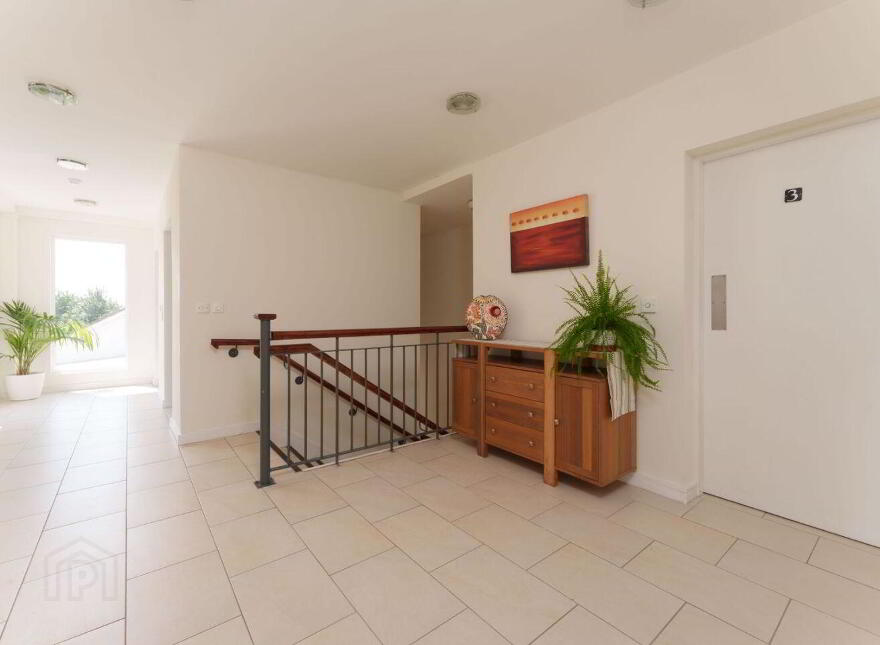 Apartment 2 Weighbridge Place, Suncroft, R56P659