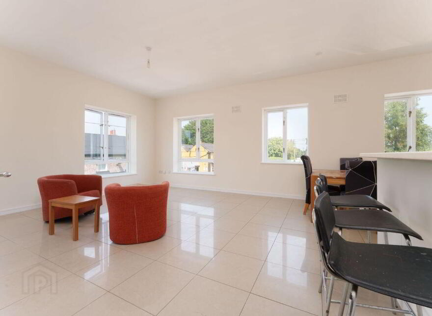 Apartment 2 Weighbridge Place, Suncroft, R56P659