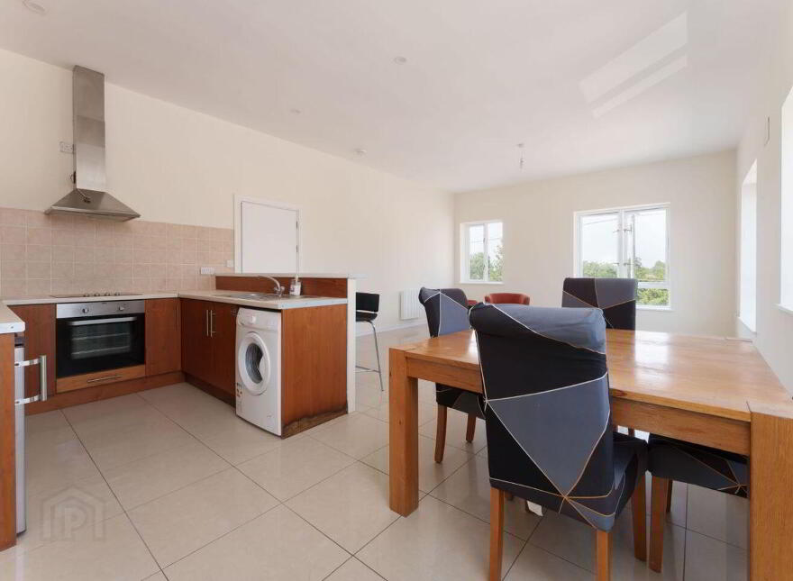 Apartment 2 Weighbridge Place, Suncroft, R56P659