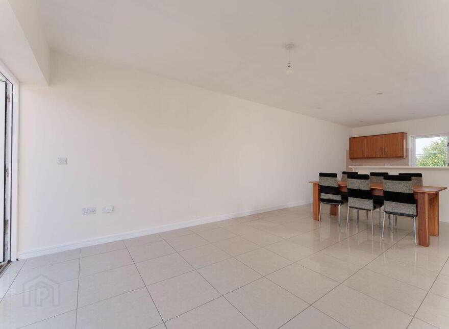 Apartment 4 Weighbridge Place, Suncroft, R56HH98