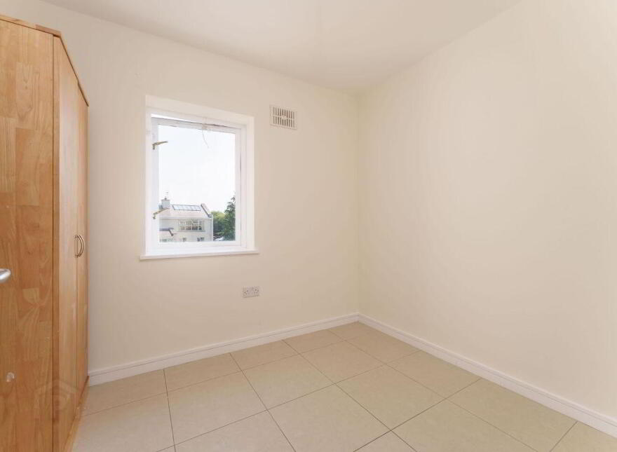 Apartment 4 Weighbridge Place, Suncroft, R56HH98