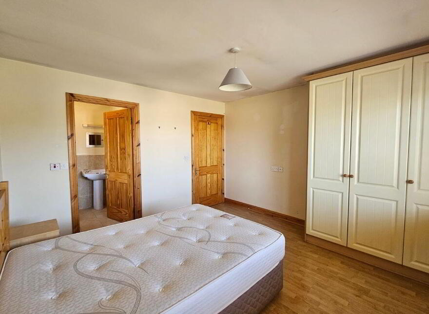 Apartment 5 Abbey Manor, Newbridge, W12A564