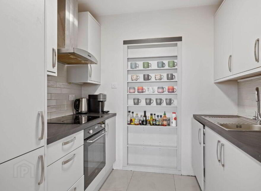 82 The Atrium, Roebuck Hill Apartments, Clonskeagh, Clonskeagh, D14V210