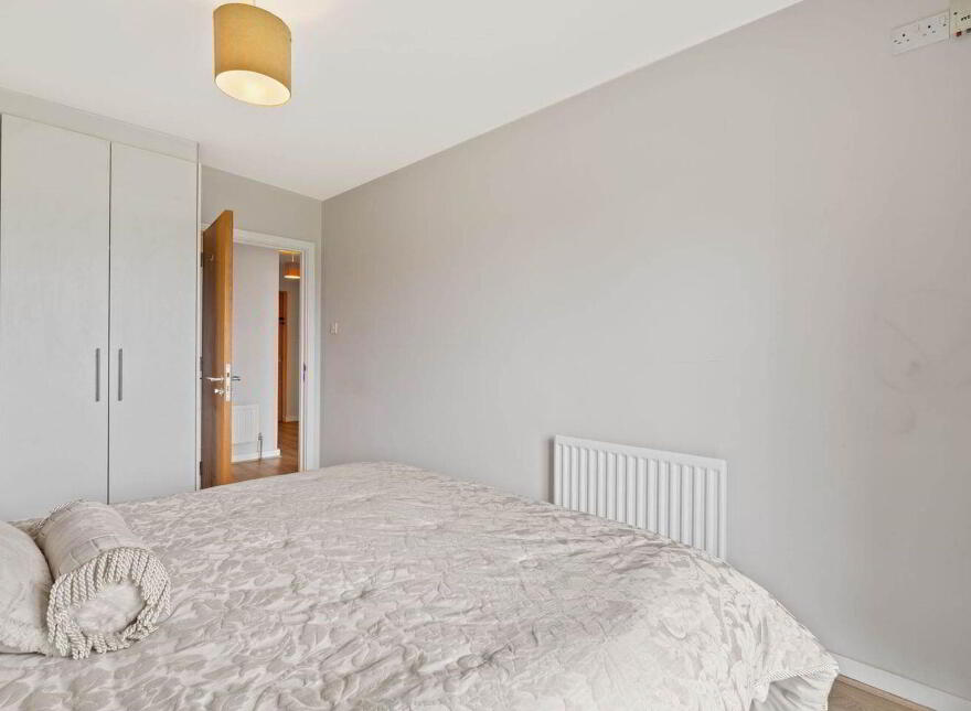 82 The Atrium, Roebuck Hill Apartments, Clonskeagh, Clonskeagh, D14V210