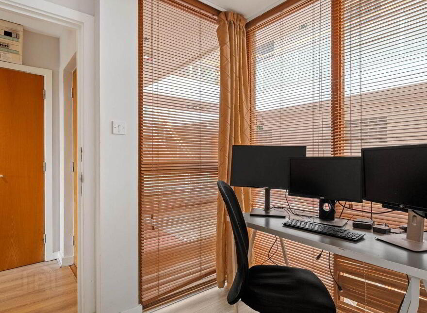82 The Atrium, Roebuck Hill Apartments, Clonskeagh, Clonskeagh, D14V210