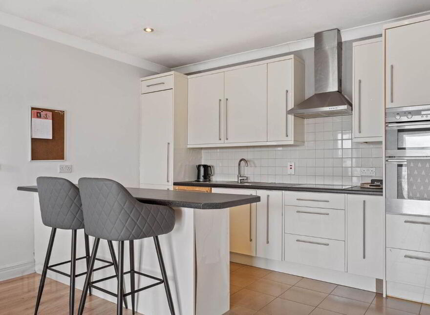 37 Fitzwilliam Quay, Ringsend, Irishtown, D04XE19