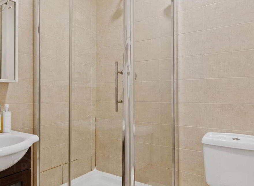 37 Fitzwilliam Quay, Ringsend, Irishtown, D04XE19