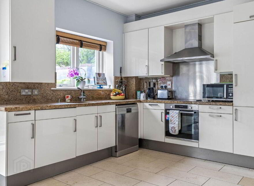 2 Kelston Avenue, Foxrock, Foxrock, D18WR68