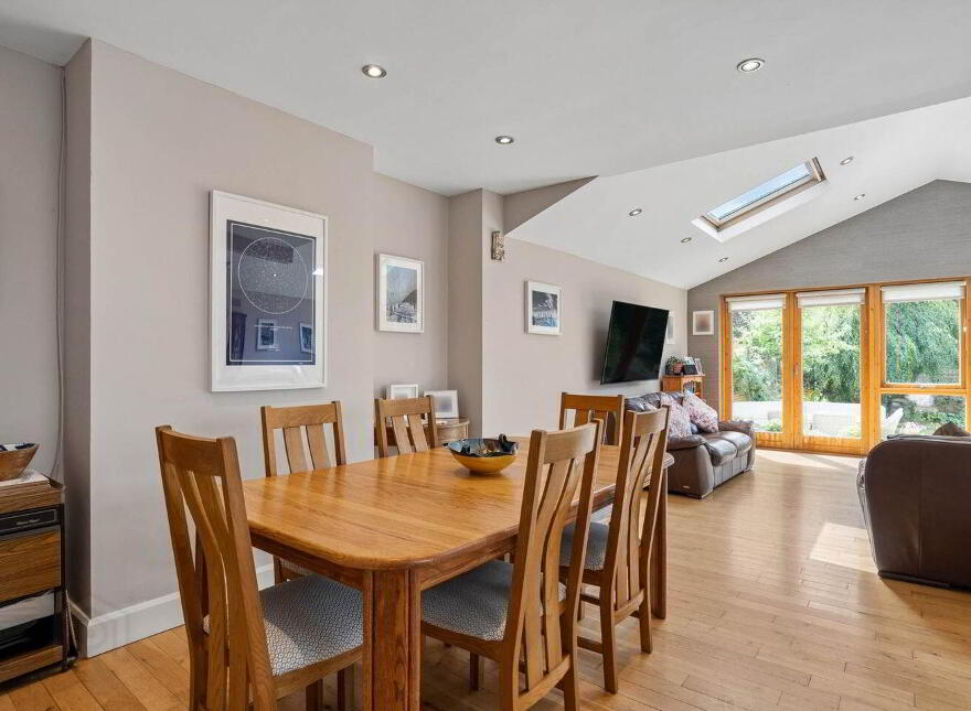 20 Lakelands Avenue, Stillorgan, A94C5R2