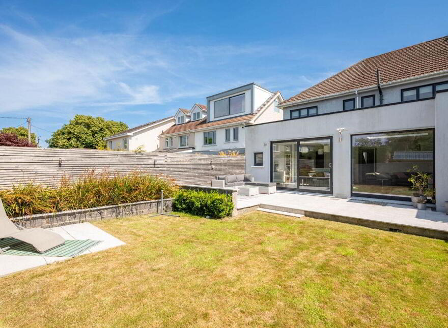 23 Drummartin Park, Goatstown, Goatstown, D14YP22